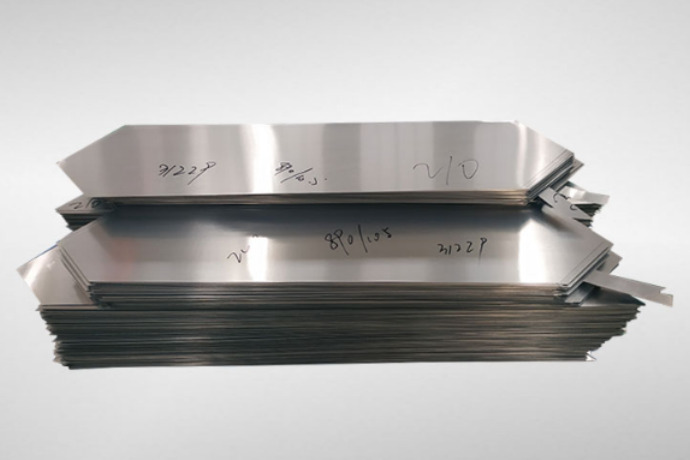 Slitted silicon steel lamination core